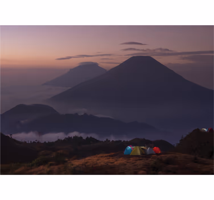 Store enrouleur cuisine randonneurs montagne nuageuse - TenStickers