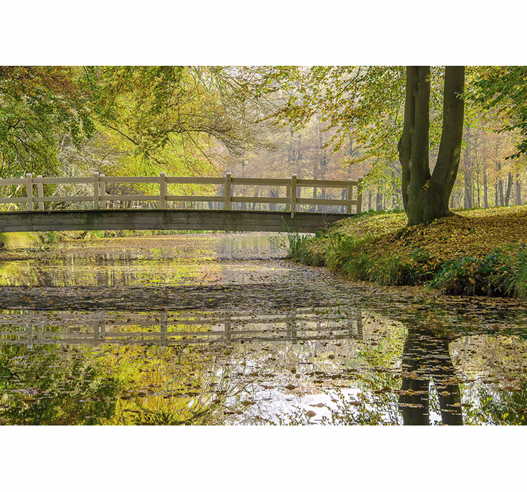 Tapisserie nature pont fluvial serein - TenStickers