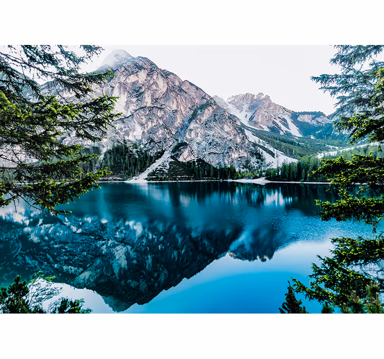 Tapisserie paysage lac de réflexion en montagne - TenStickers