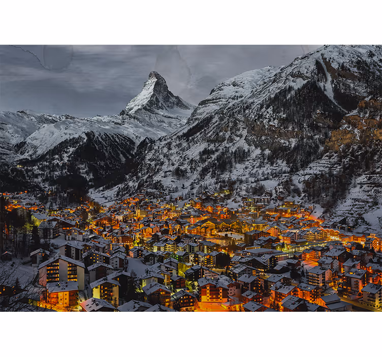 Tapisserie montagne village alpin enneigé - TenStickers