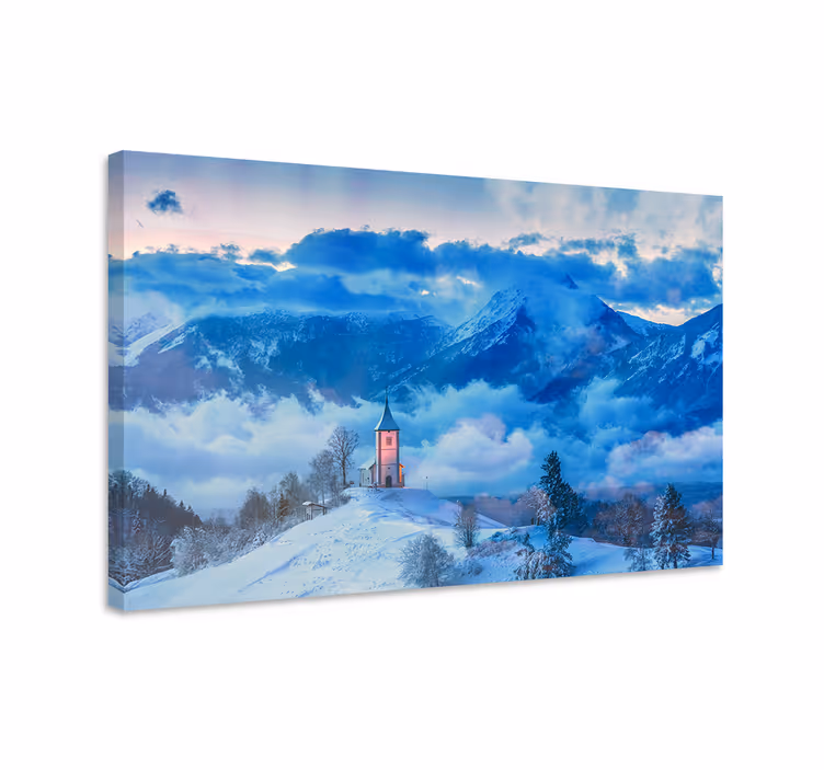 Tableau paysages Église de montagne enneigée - TenStickers