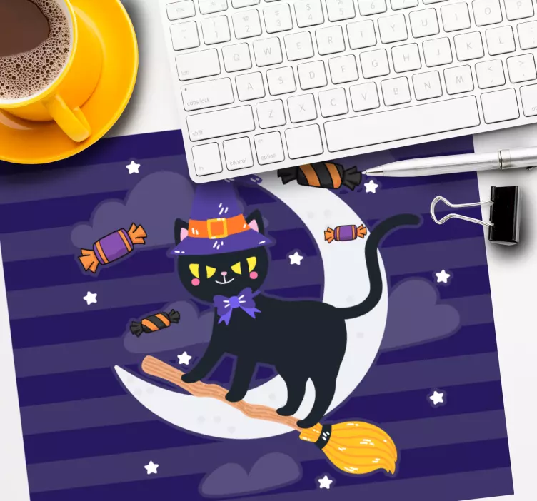 Tapis de souris animé chat noir sur balai - TenStickers