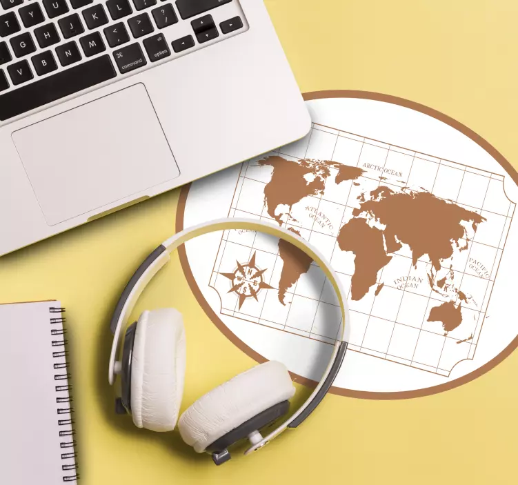 Tapis de souris carte du monde avec boussole - TenStickers