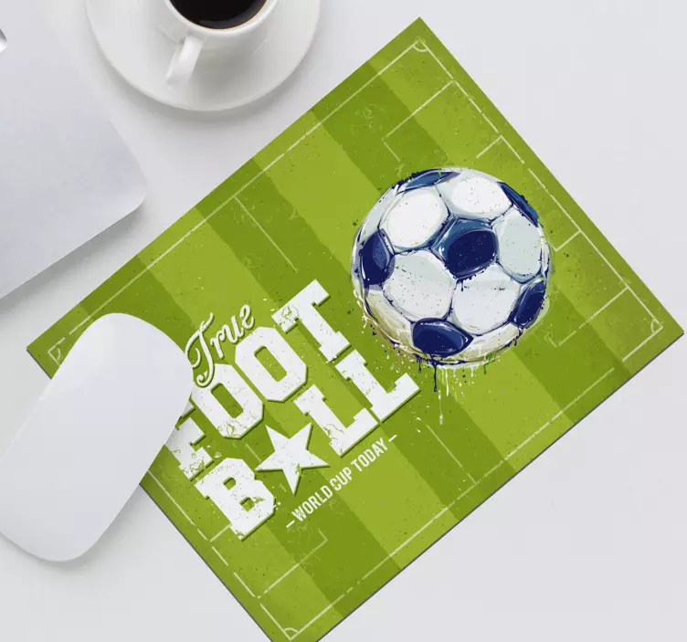 Tapis de souris gamer ballon de foot stylisé - TenStickers