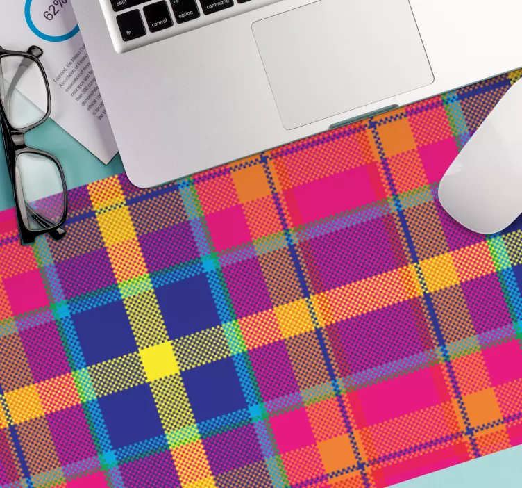 Tapis de souris motif à carreaux vibrants - TenStickers