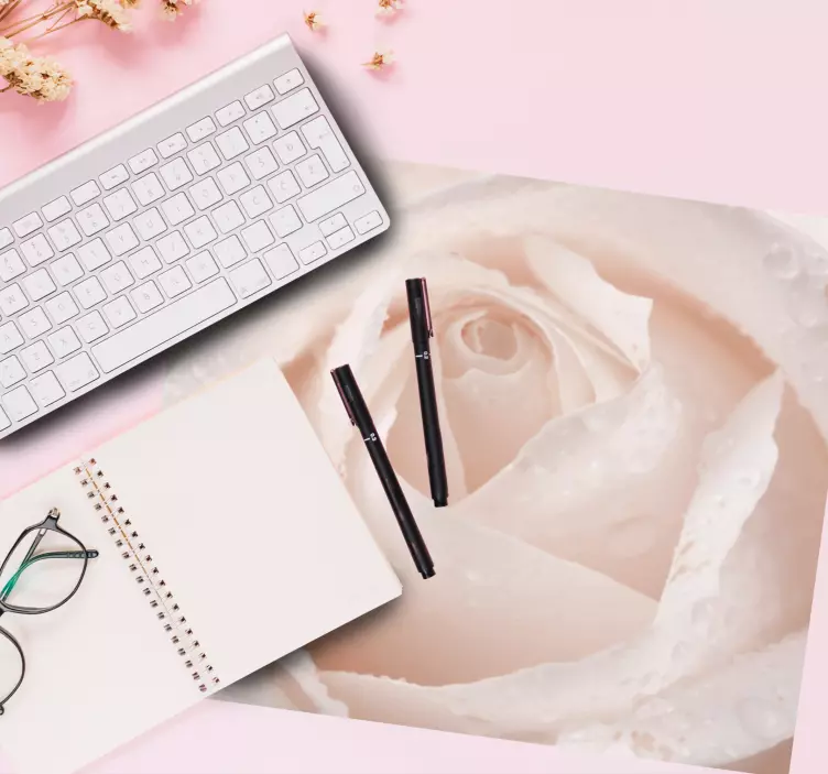 Tapis de souris original fleur délicate en gros plan - TenStickers