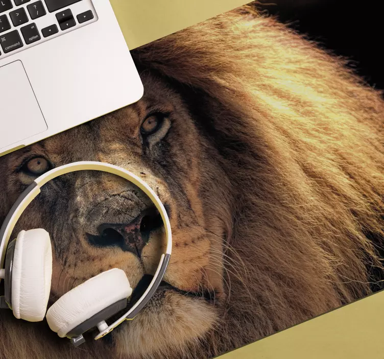 Tapis de souris original portrait de lion majestueux - TenStickers