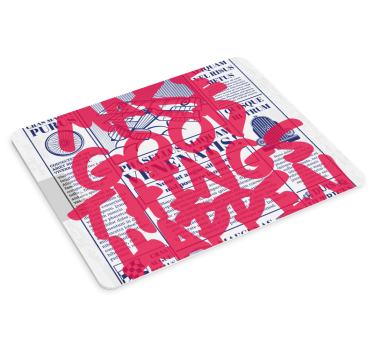 Tapis de souris citation une bonne chose arrive - TenStickers
