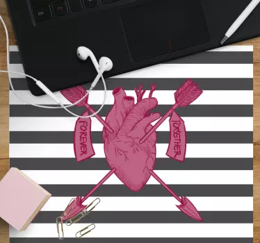 Tapis de souris citation symbole cœur avec flèches - TenStickers