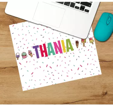 Tapis de souris nom décoration de nom colorée - TenStickers