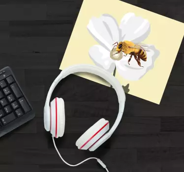 Tapis de souris original abeille sur fleur - TenStickers