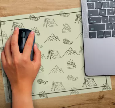 Tapis de souris original illustrations sur le camping - TenStickers