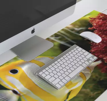 Tapis de souris xxl scène de poissons colorés - TenStickers