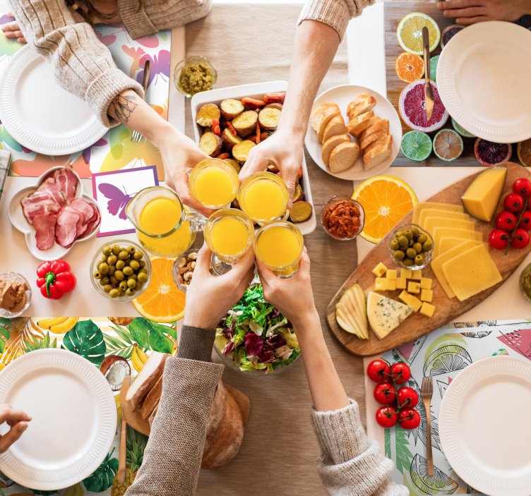 Set de table enfant motif papillon vibrant - TenStickers