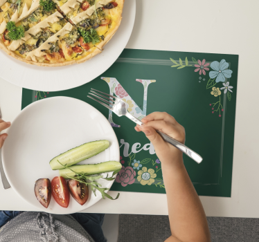 Set de table avec prénom design floral initial - TenStickers