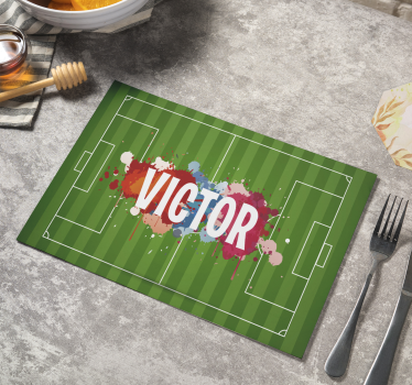 Set de table terrain de football avec nom - TenStickers