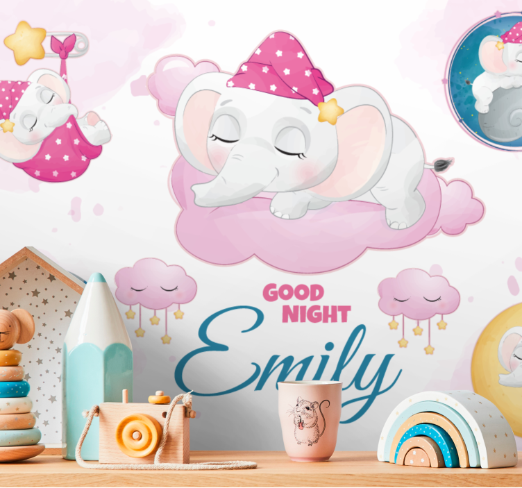 Papier peint chambre bébé éléphant mignon pour fille avec nom - TenStickers