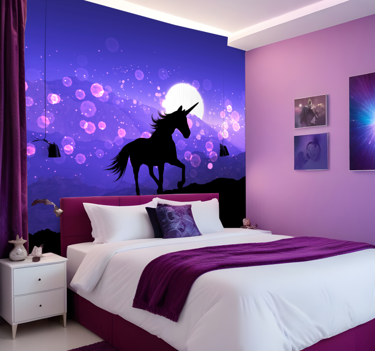 Tapisserie murale silhouette d'une licorne - TenStickers