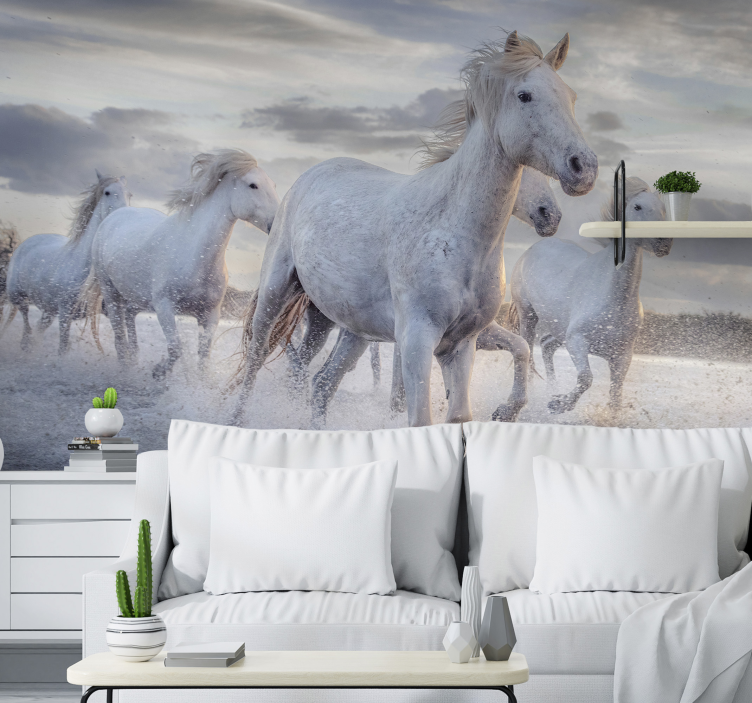 Tapisserie animaux chevaux blancs en course - TenStickers