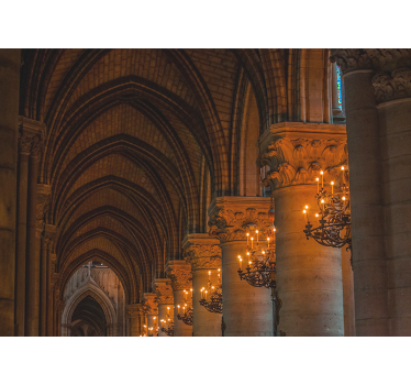 Tapisserie art classique arcades gothiques avec lustre - TenStickers