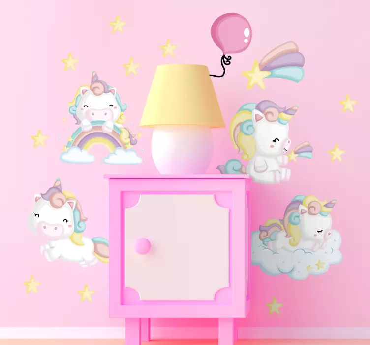 Sticker chambre enfant personnages de licornes mignons - TenStickers