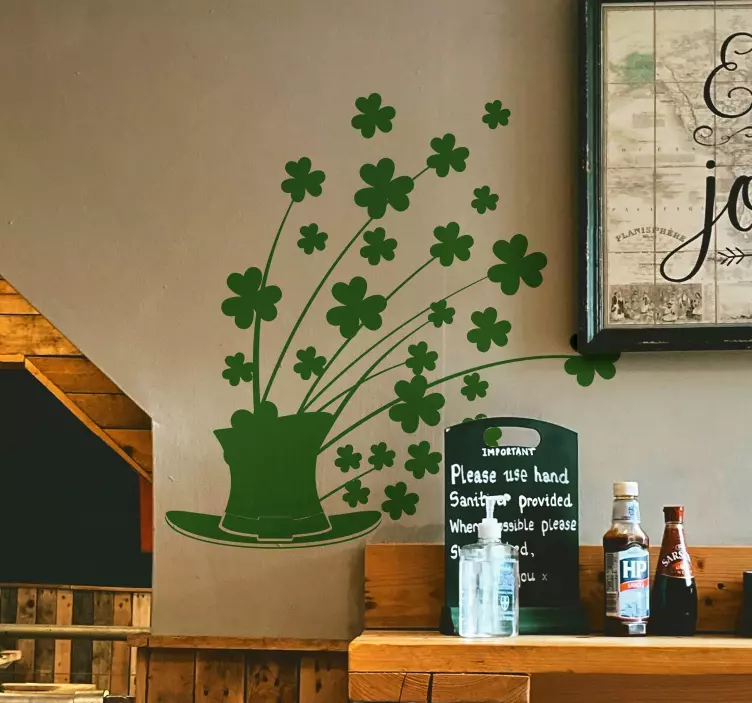 Sticker chapeau trèfles vert - TenStickers