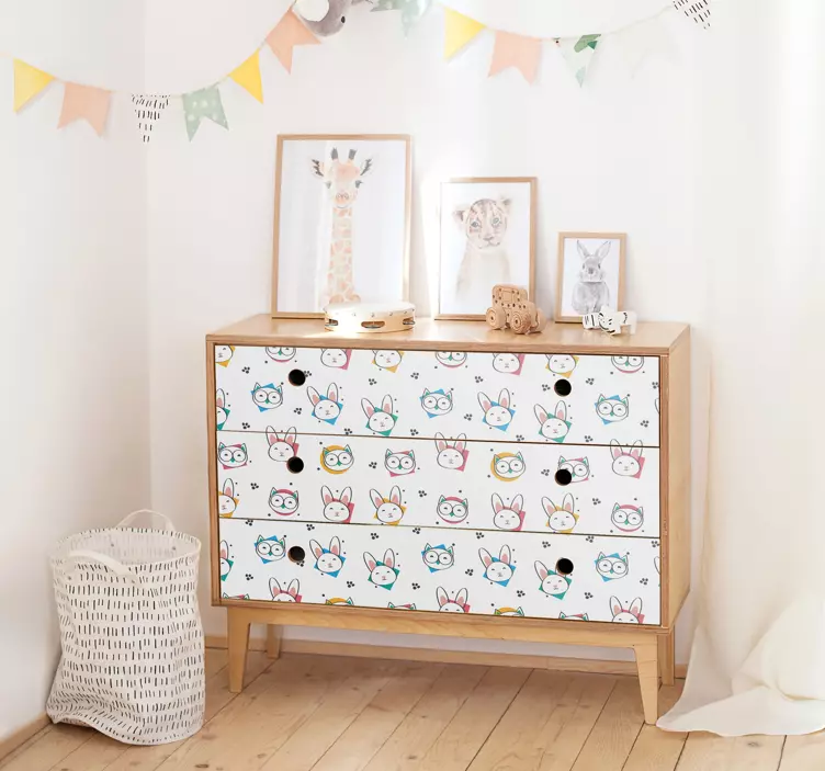 Sticker meuble motif hiboux et lapins - TenStickers