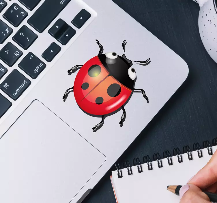 Sticker ordinateur personnage coccinelle - TenStickers