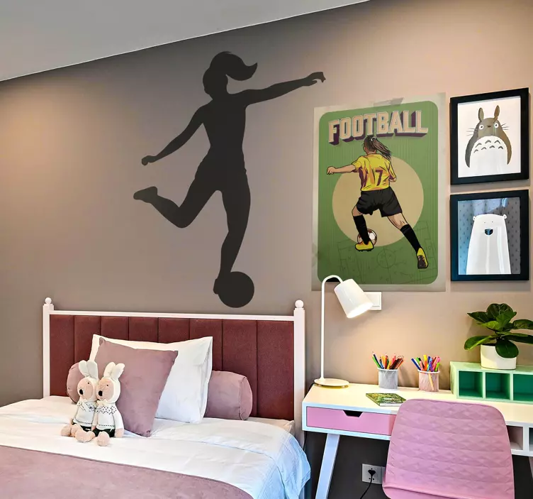 Sticker silhouette footballeuse - TenStickers