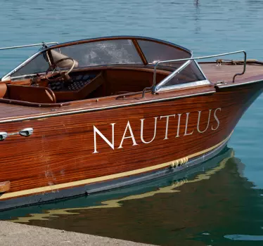 Sticker personnalisé bateau typographie latine - TenStickers