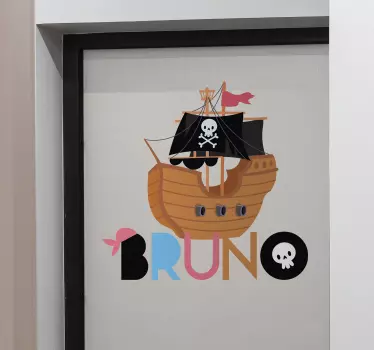 Sticker de porte pirate prénom personnalisé - TenStickers