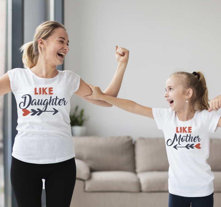 Tee-shirt mère et fille flèches de coeur - TenStickers