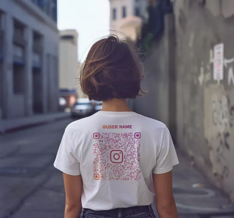 T-shirts code qr instagram - TenStickers