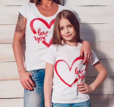 T shirt fete des meres Coeurs de nom personnalisé - TenStickers