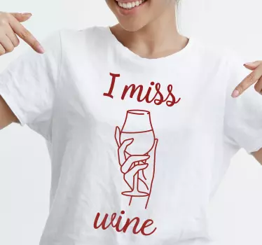 T-shirt j'ai soif de vin à la main - TenStickers