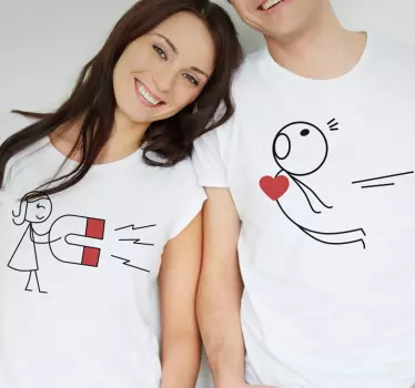 T shirt couple avec aimant - TenStickers