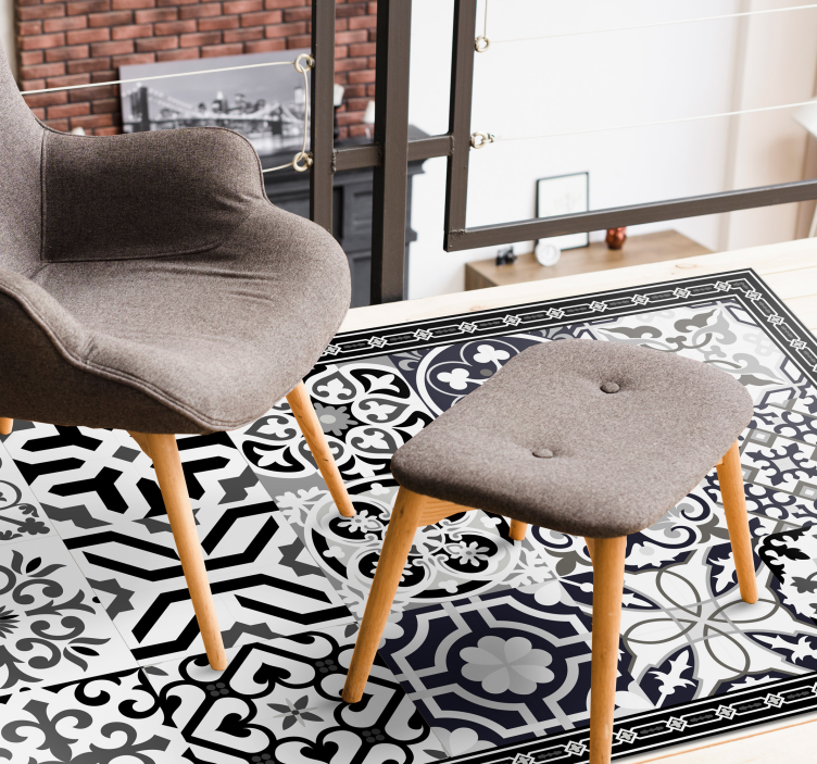 Tapis vinyle carreaux ornements floraux foncés - TenStickers