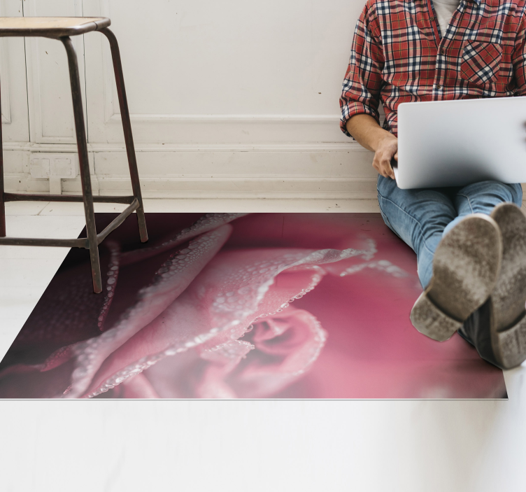 Tapis vinyle fleurs et plantes pétales de rose rosés - TenStickers