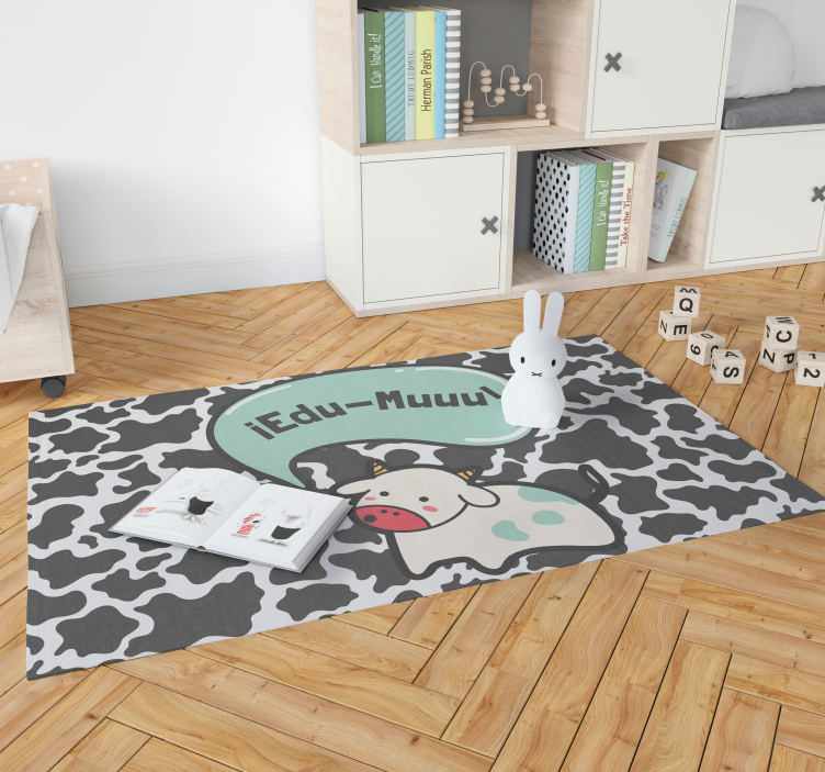 Tapis vinyle enfant animal peau de vache prénom - TenStickers